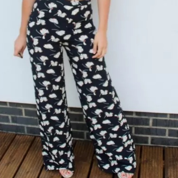 Zara Pants - ZARA WIDE LEG PANT WITH WHITE FLORAL PATTERN